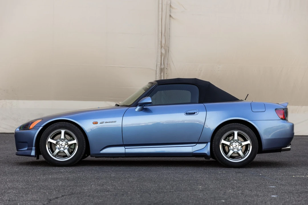 2003 Honda AP1 S2000 - Image 3 of 31
