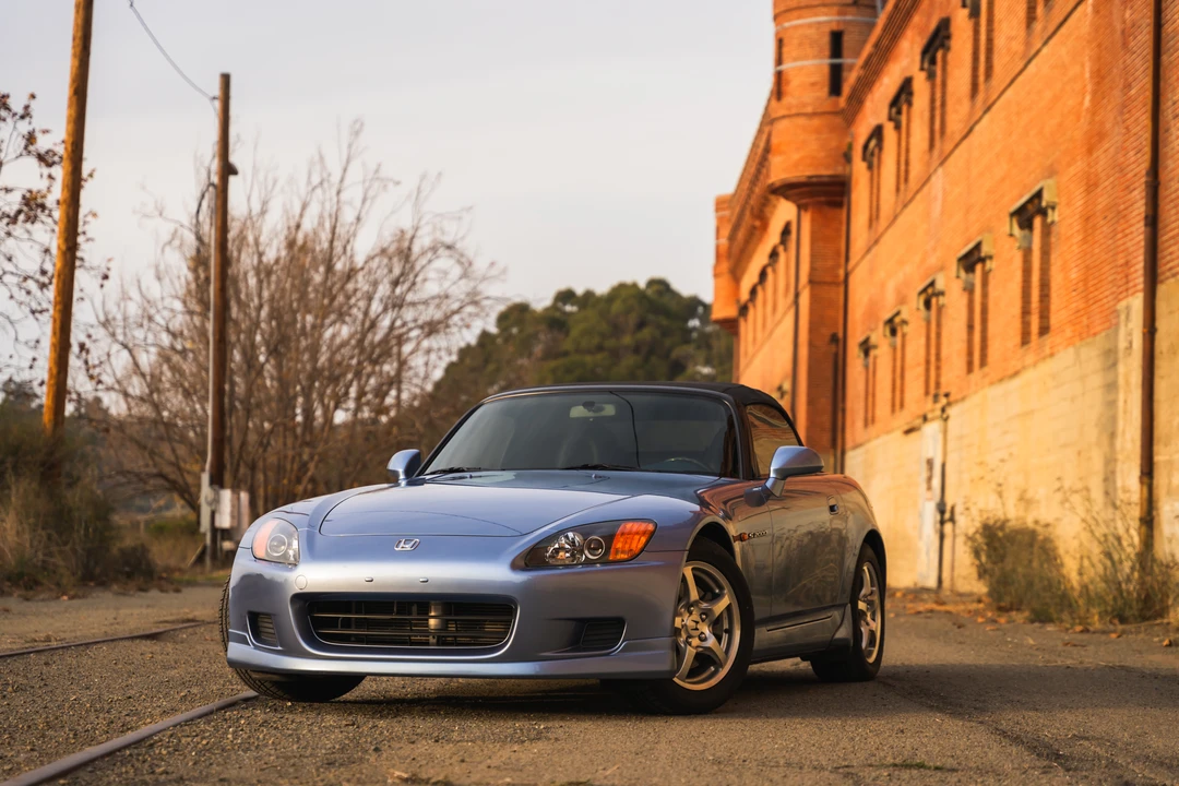 2003 Honda AP1 S2000 - Image 2 of 31