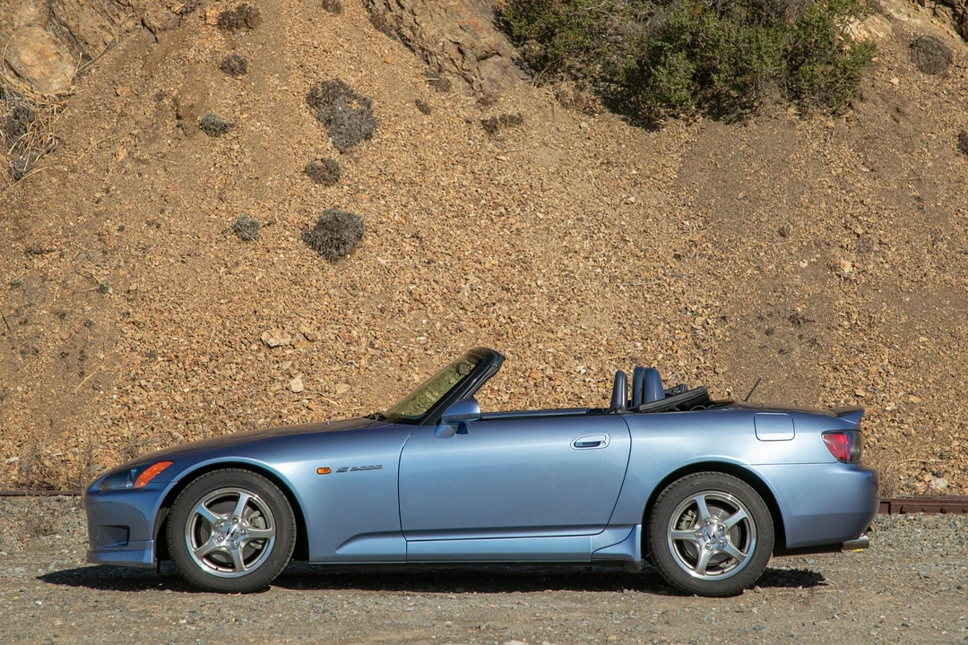 2003 Honda AP1 S2000 - Image 16 of 31
