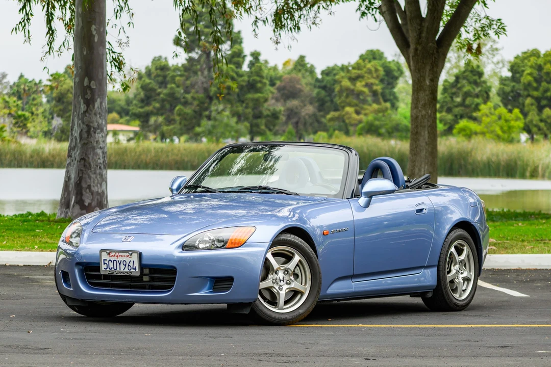 2003 Honda AP1 S2000 - Image 2 of 31