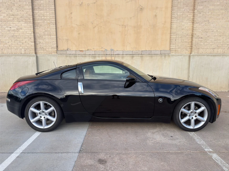 2003 Nissan 350Z 5th Gen - Image 17 of 31