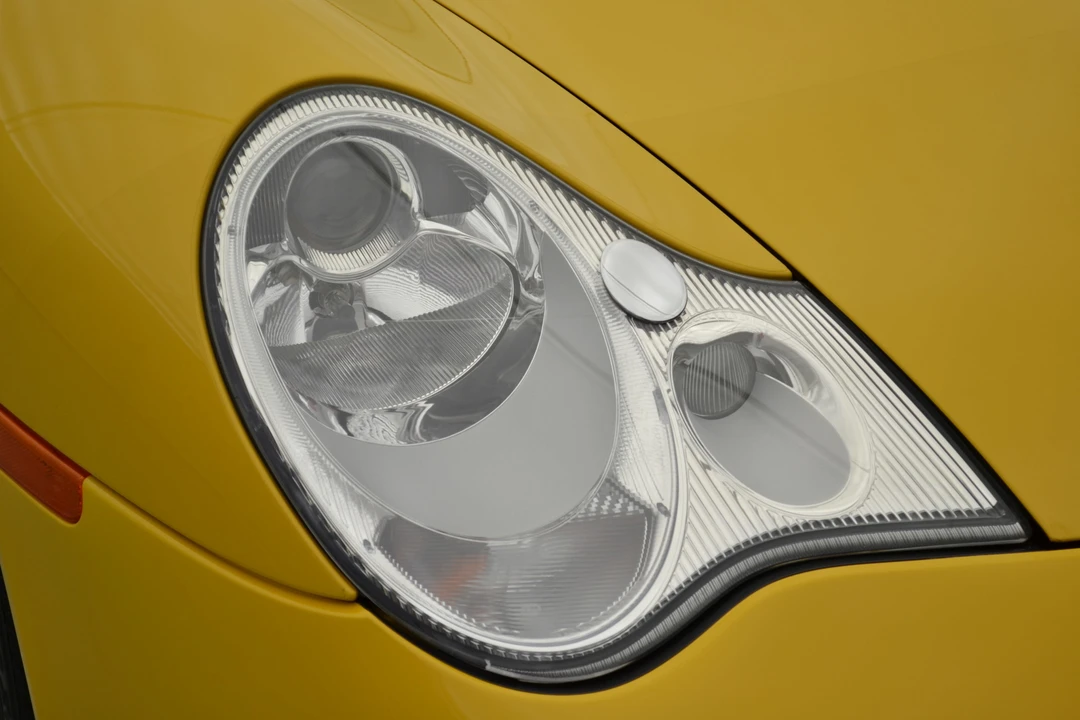2003 Porsche 996 Carrera - Image 16 of 31