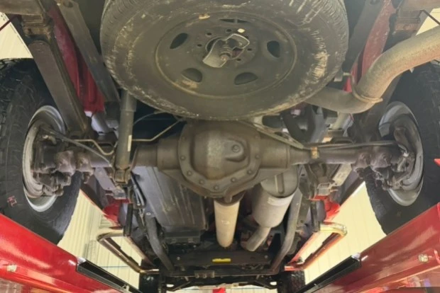 2004 Chevrolet Silverado Heavy Duty 1st Gen - Image 7 of 8