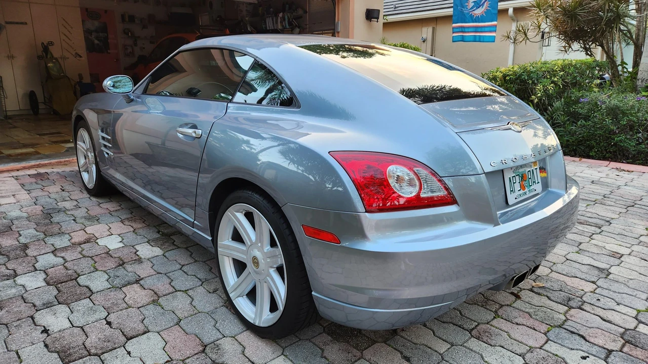 2004 Chrysler Crossfire - Image 19 of 31