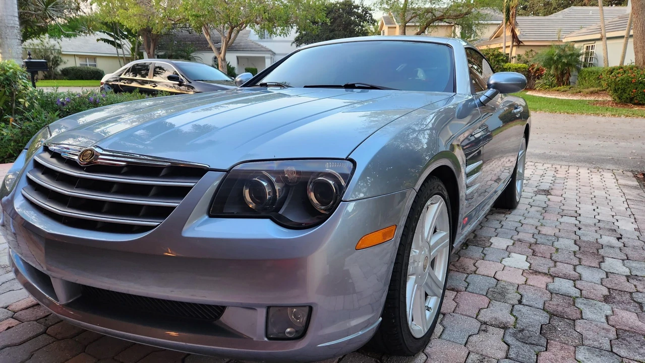 2004 Chrysler Crossfire - Image 16 of 31