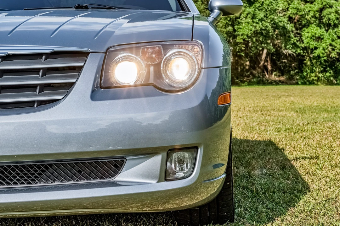 2004 Chrysler Crossfire - Image 25 of 31