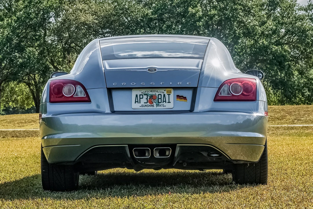 2004 Chrysler Crossfire - Image 7 of 31
