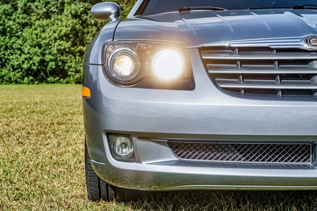 2004 Chrysler Crossfire - Image 28 of 31