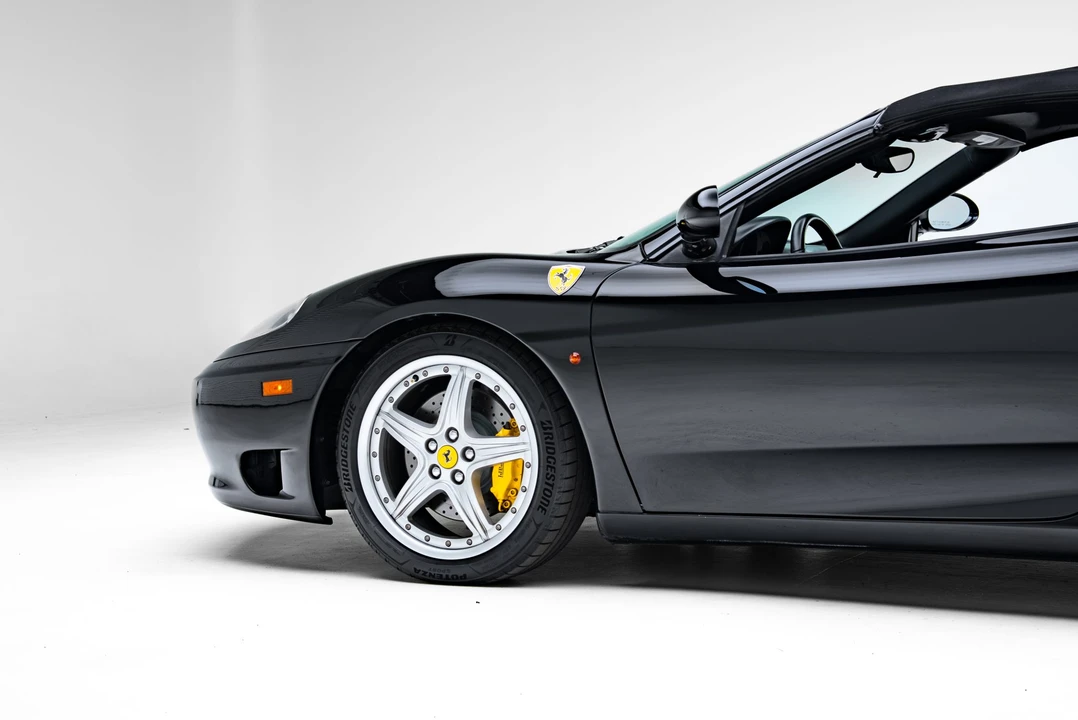 2004 Ferrari 360 Spider - Image 25 of 31