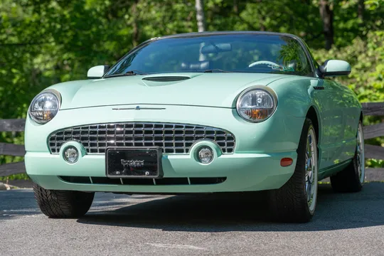2004 Ford Thunderbird 11th Gen - Image 2 of 31