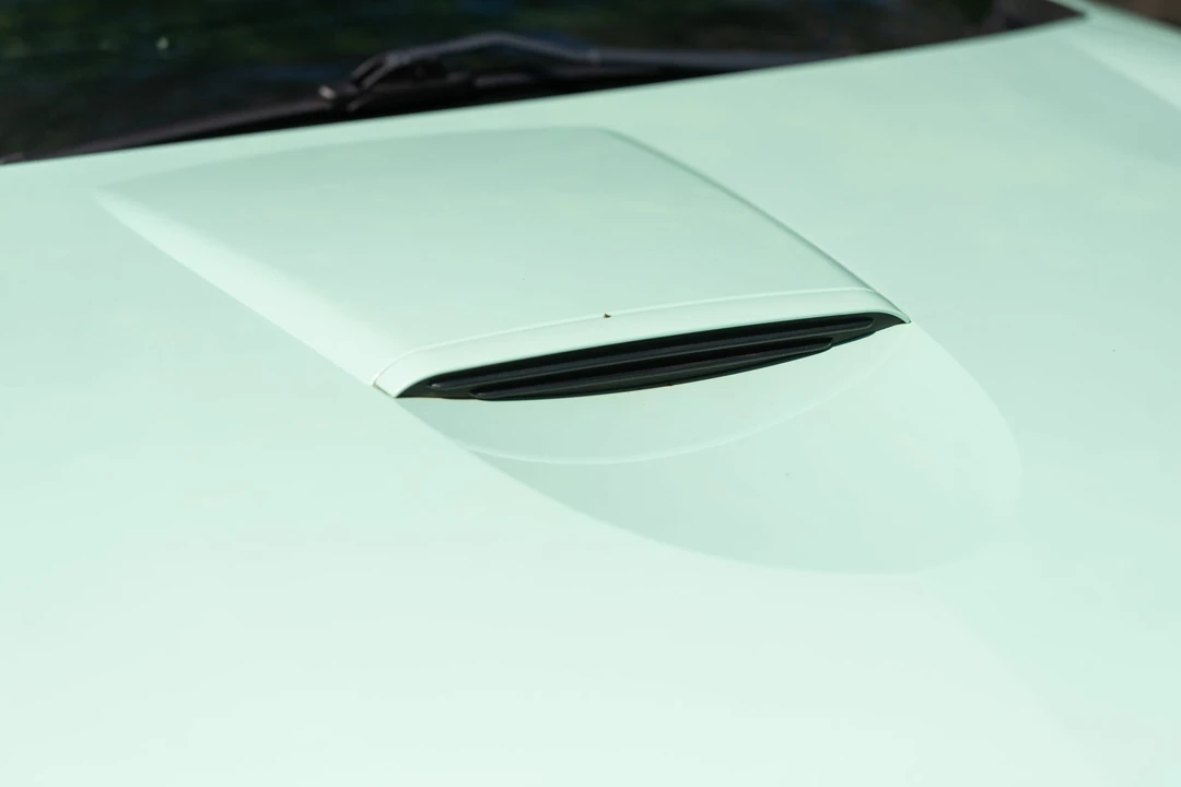 2004 Ford Thunderbird 11th Gen - Image 31 of 31