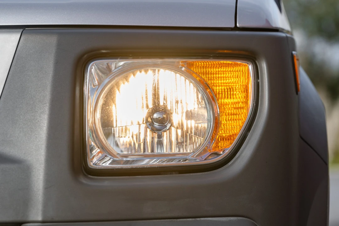 2004 Honda Element - Image 13 of 31