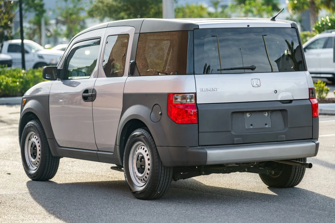 2004 Honda Element - Image 8 of 31