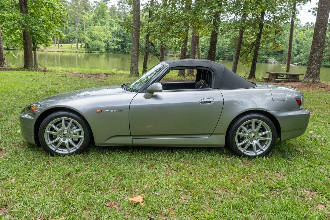 2004 Honda AP2 S2000 - Image 11 of 31