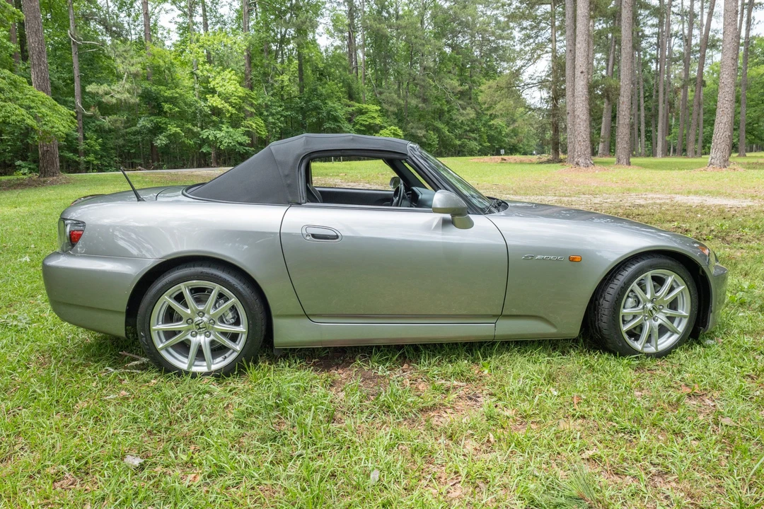 2004 Honda AP2 S2000 - Image 16 of 31