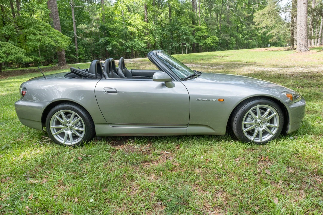 2004 Honda AP2 S2000 - Image 7 of 31