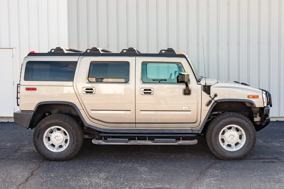 2004 Hummer Hummer H2 - Image 7 of 31