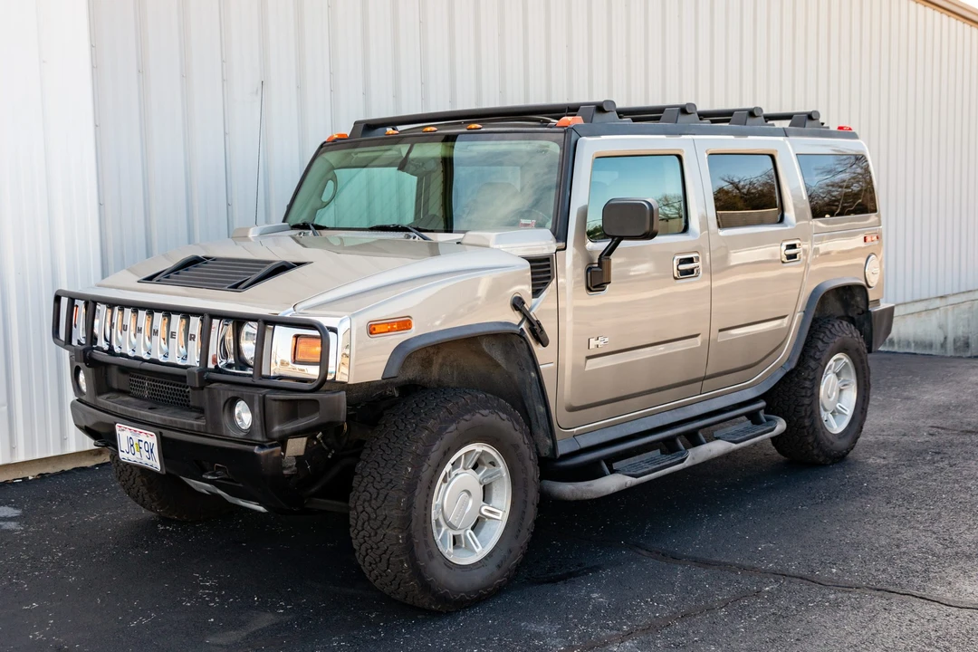 2004 Hummer Hummer H2 - Image 2 of 31