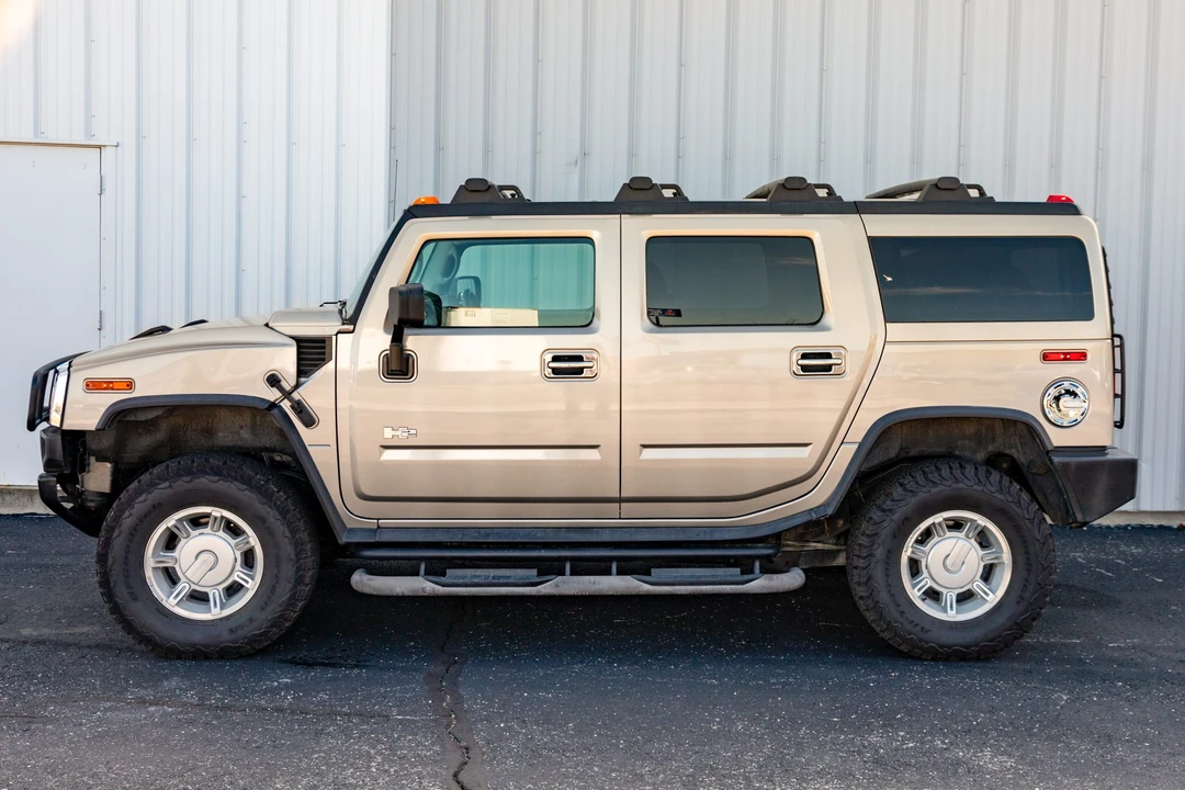 2004 Hummer Hummer H2 - Image 3 of 31