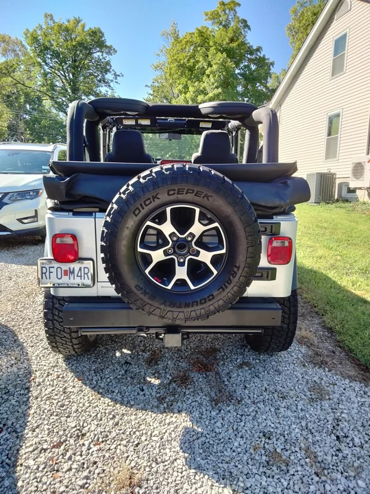 2004 Jeep TJ Wrangler - Image 22 of 31