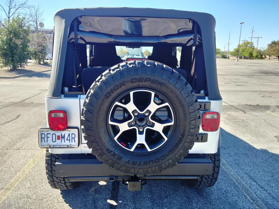 2004 Jeep TJ Wrangler - Image 21 of 31