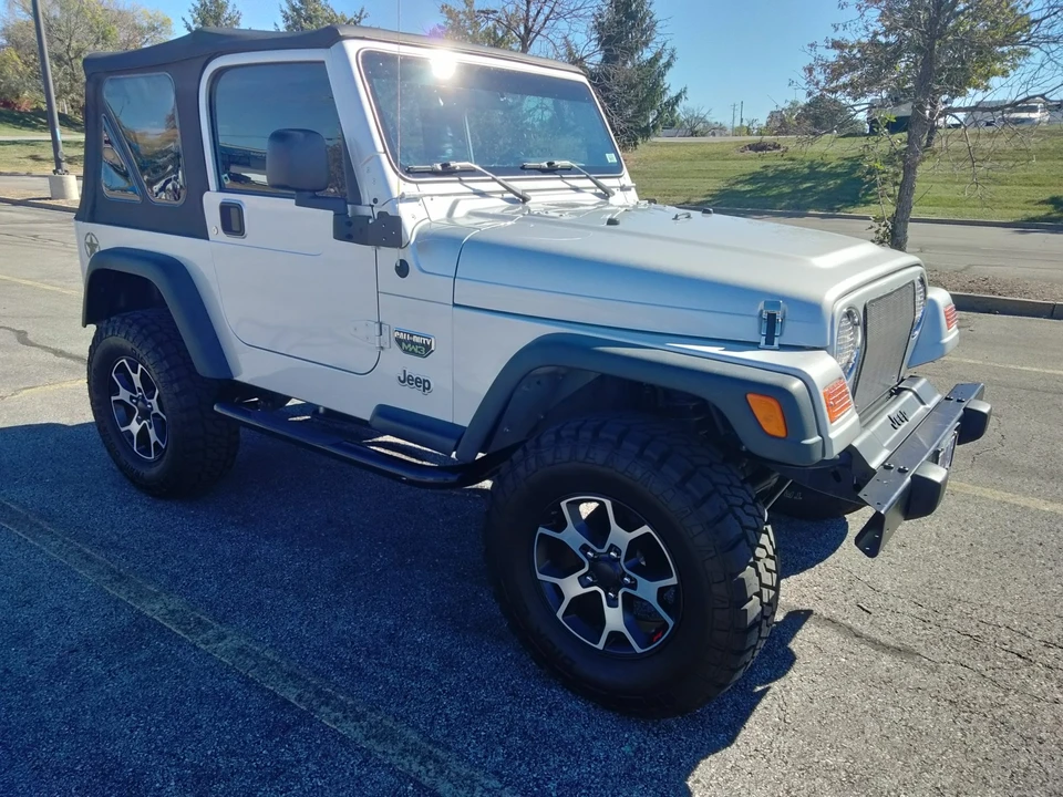 2004 Jeep TJ Wrangler - Image 6 of 31