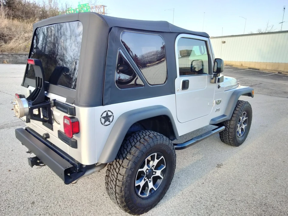 2004 Jeep TJ Wrangler - Image 9 of 31