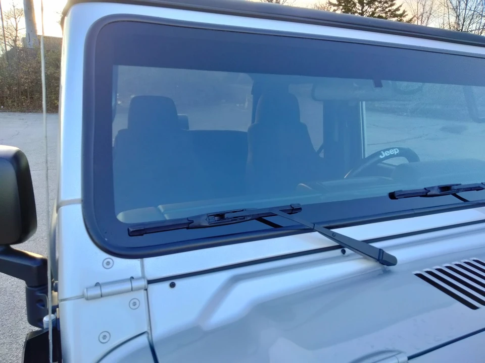 2004 Jeep TJ Wrangler - Image 30 of 31