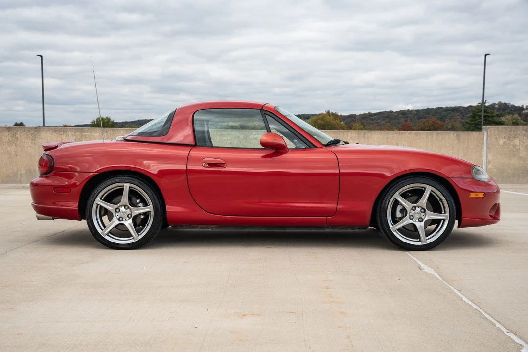 2004 Mazda NB Mazdaspeed MX-5 Miata - Image 11 of 31