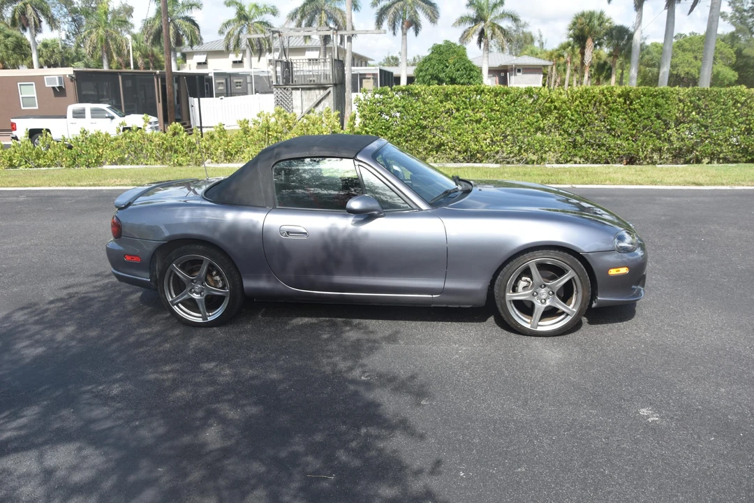 2004 Mazda NB Mazdaspeed MX-5 Miata - Image 16 of 31