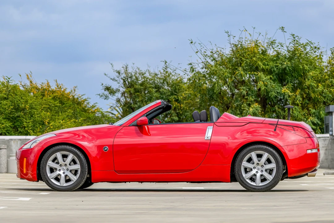 2004 Nissan 350Z 5th Gen - Image 3 of 31