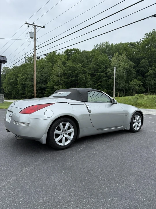 2004 Nissan 350Z 5th Gen - Image 16 of 31