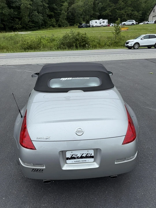 2004 Nissan 350Z 5th Gen - Image 13 of 31