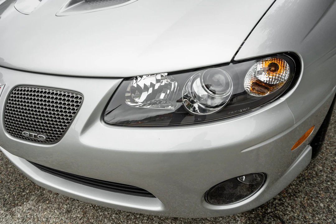 2004 Pontiac GTO 4th Gen - Image 12 of 31