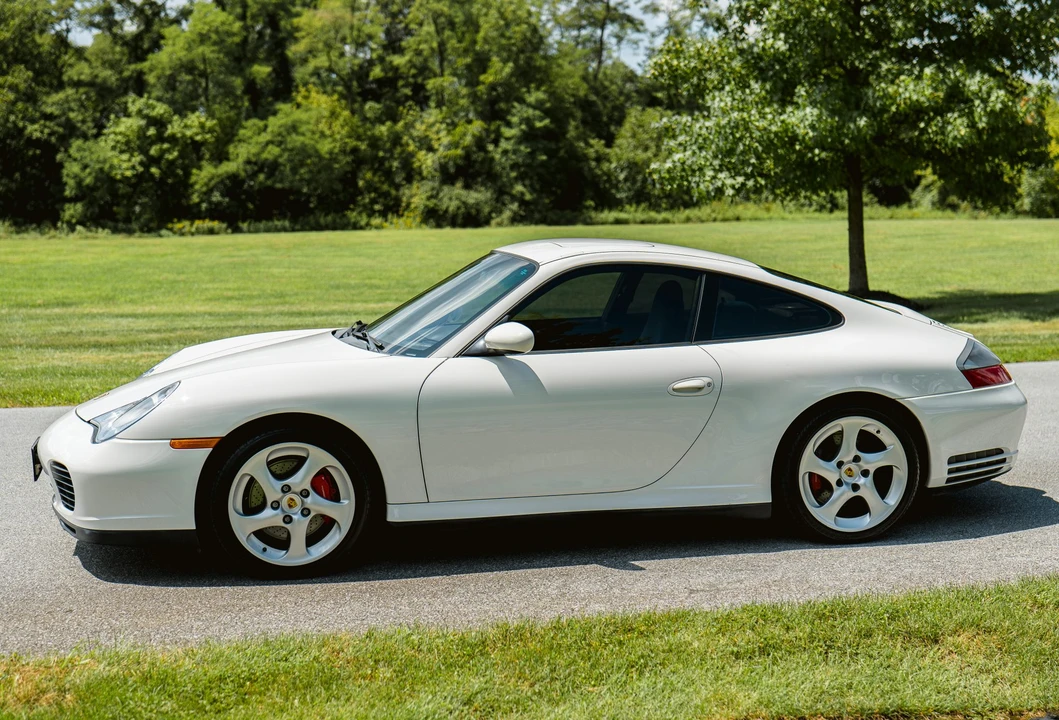 2004 Porsche 996 Carrera 4S - Image 9 of 31