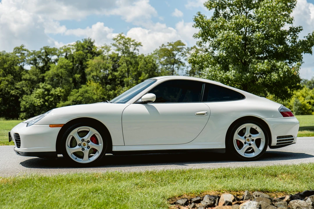 2004 Porsche 996 Carrera 4S - Image 11 of 31