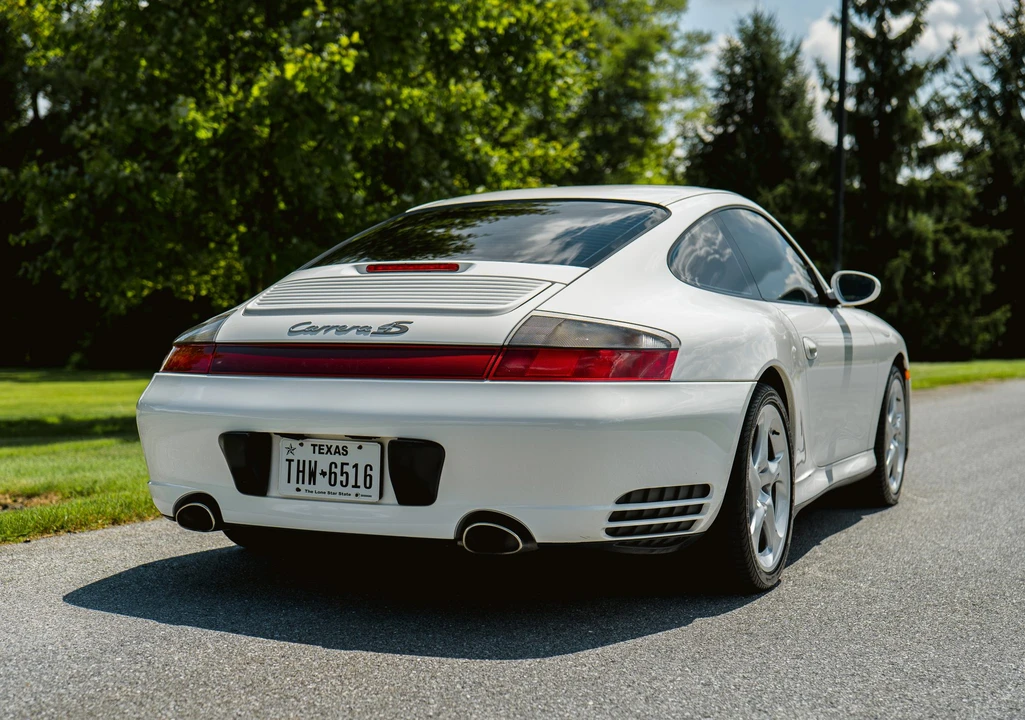 2004 Porsche 996 Carrera 4S - Image 27 of 31