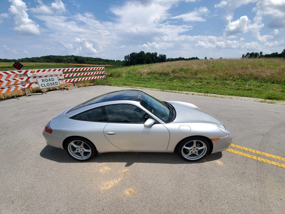 2004 Porsche 996 Carrera - Image 16 of 31