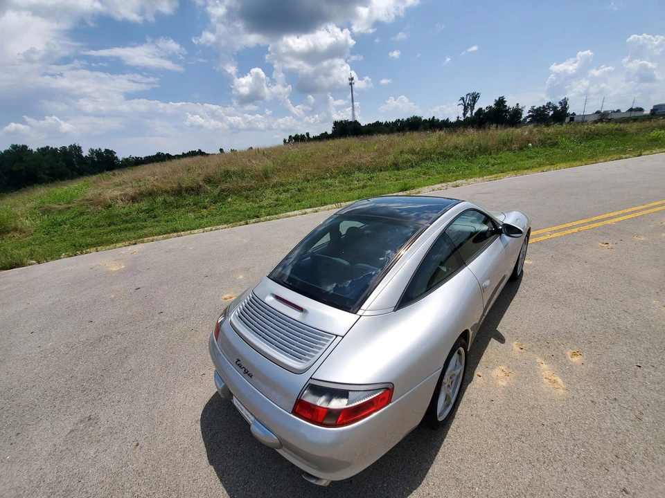 2004 Porsche 996 Carrera - Image 18 of 31