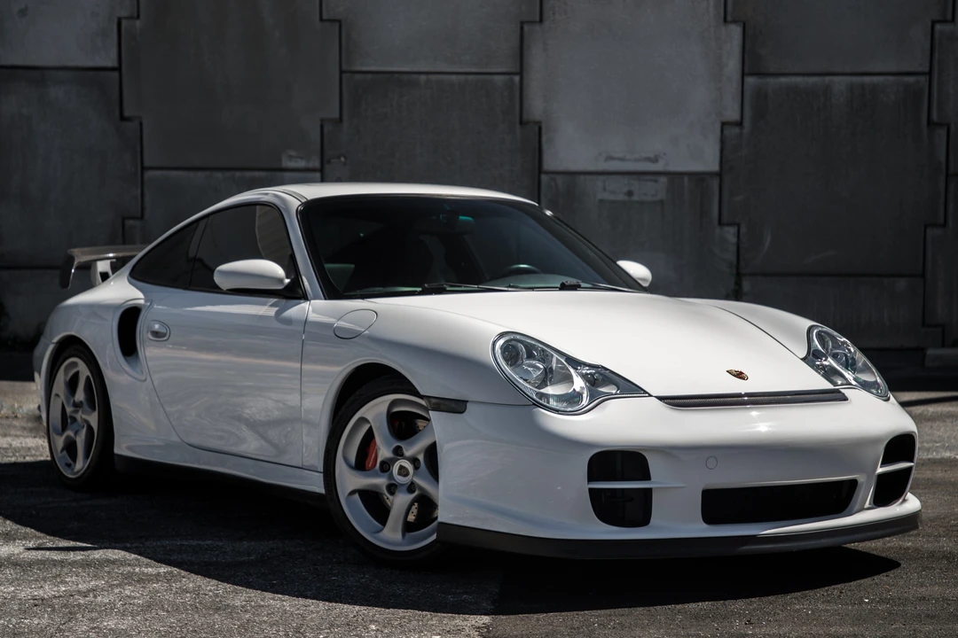2004 Porsche 996 Turbo - Image 15 of 31