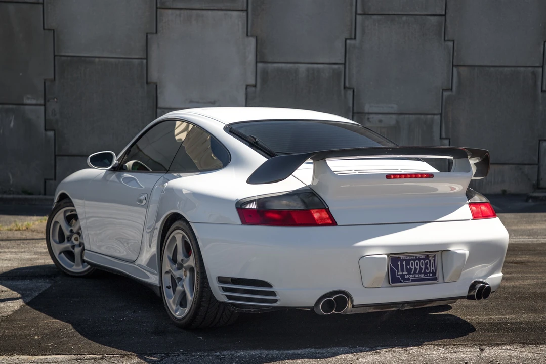 2004 Porsche 996 Turbo - Image 19 of 31