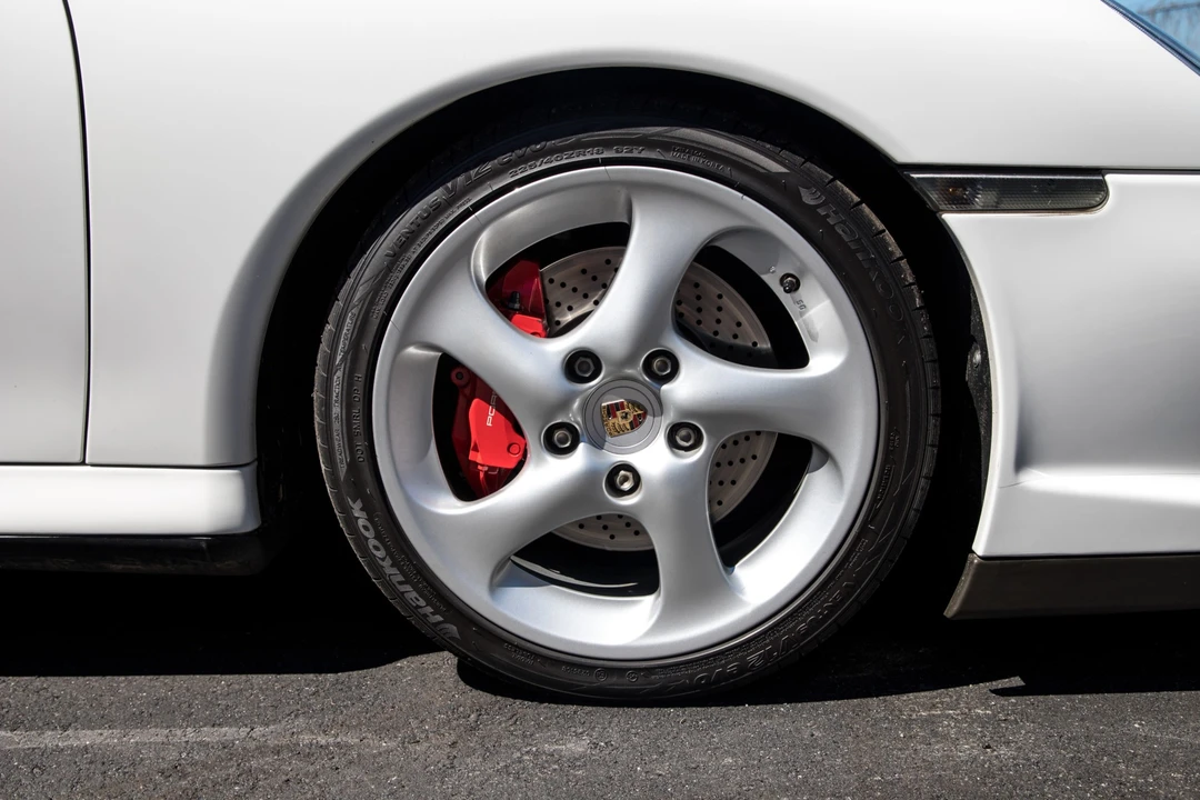 2004 Porsche 996 Turbo - Image 23 of 31