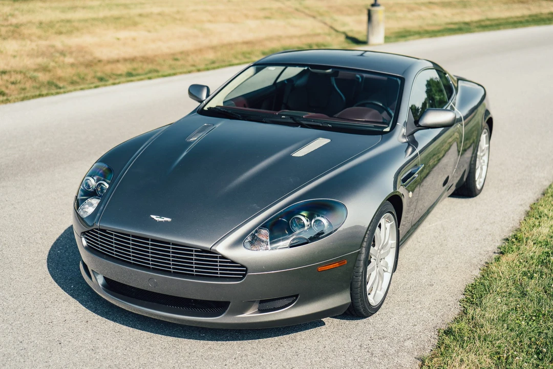 2005 Aston Martin DB9 - Image 2 of 31