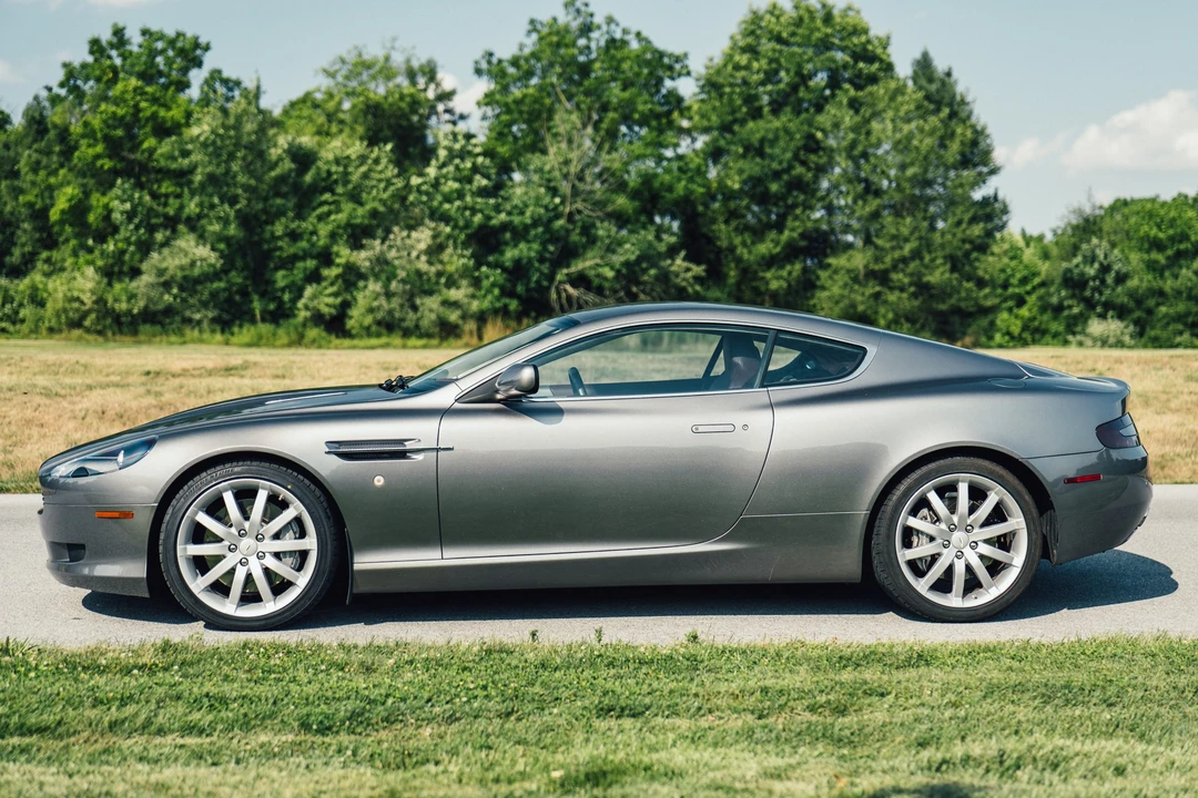 2005 Aston Martin DB9 - Image 13 of 31