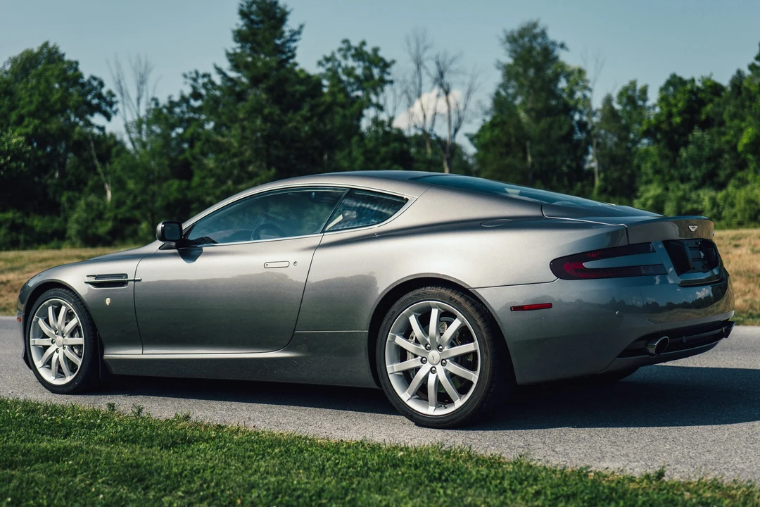 2005 Aston Martin DB9 - Image 18 of 31