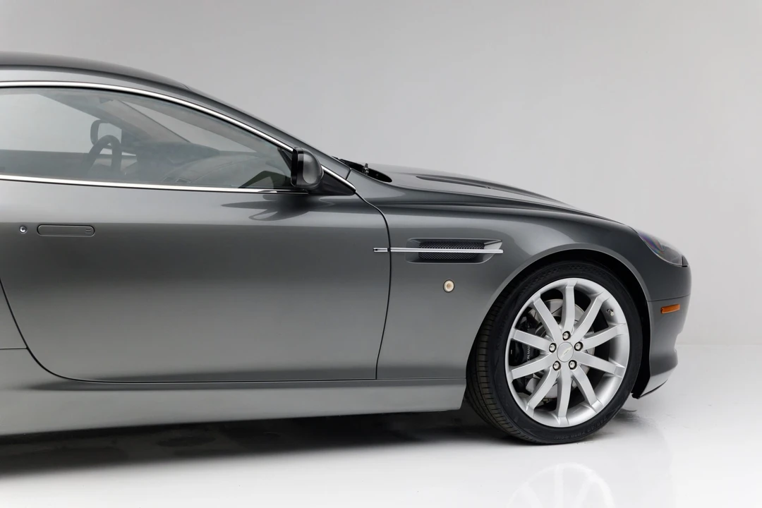 2005 Aston Martin DB9 - Image 24 of 31