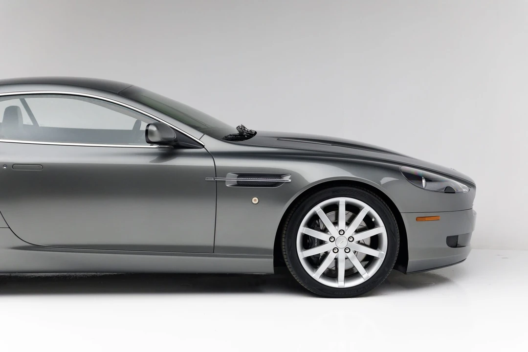 2005 Aston Martin DB9 - Image 14 of 31