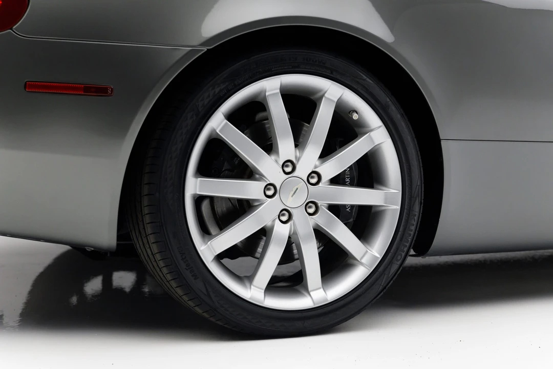 2005 Aston Martin DB9 - Image 31 of 31