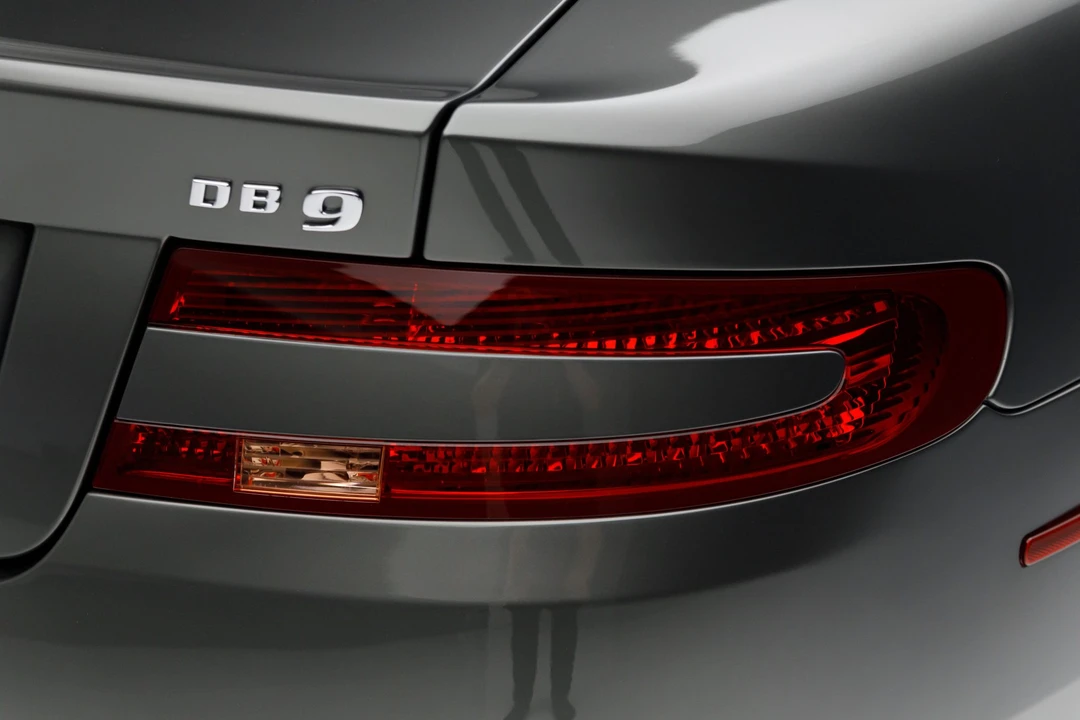 2005 Aston Martin DB9 - Image 28 of 31