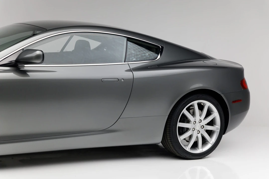 2005 Aston Martin DB9 - Image 19 of 31